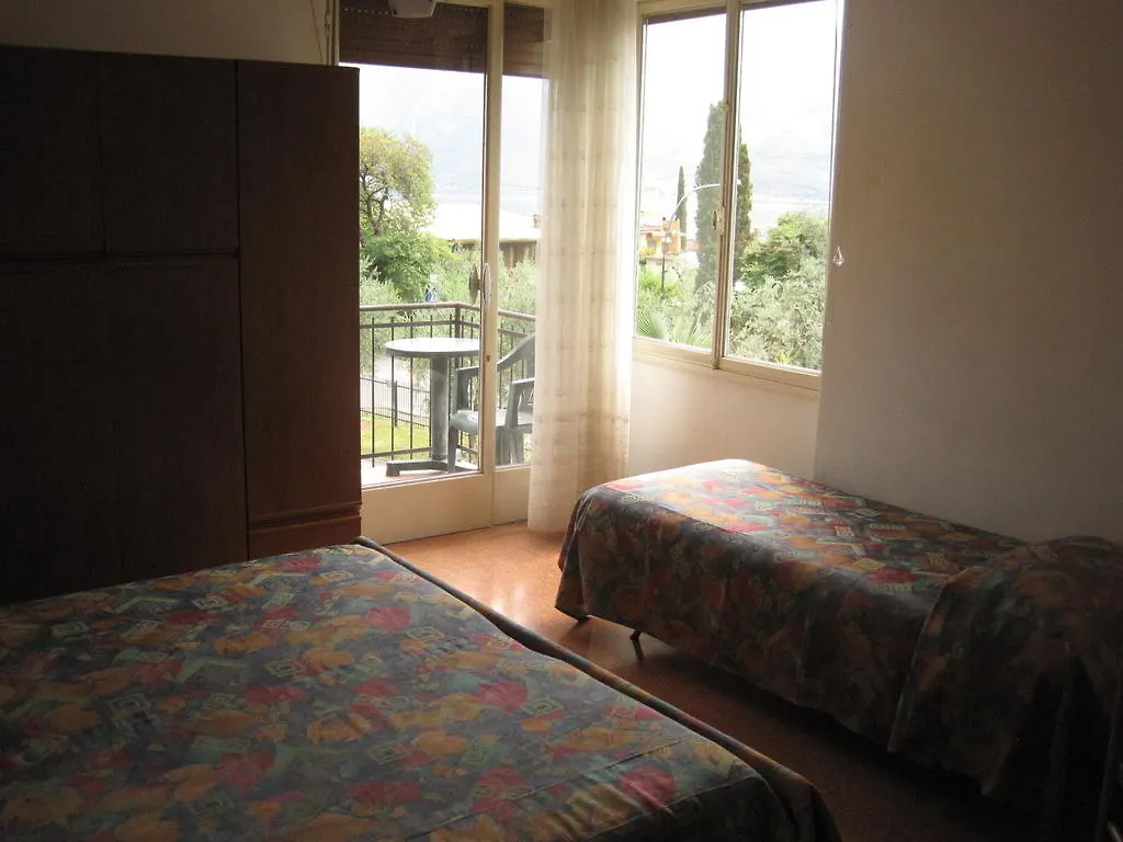 Albergo Villa Lori Limone sul Garda 0*,